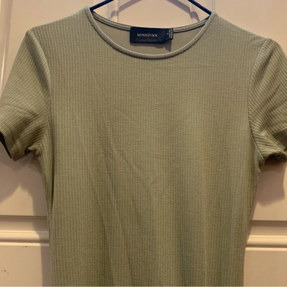 MINKPINK Sage Green Ruched Bodycon Midi Dress Size S - Picture 2 of 9